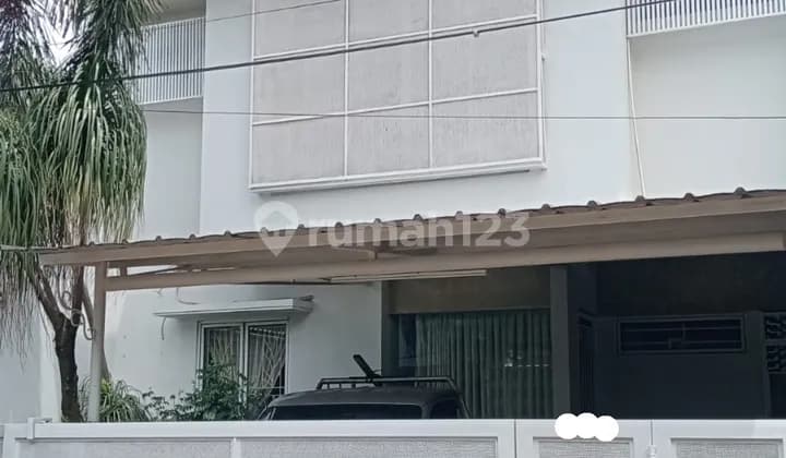 Rumah Bagus Nyaman Lokasi Strategis di Melati Mas BSD