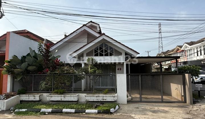 Rumah Simple Terawat Bagus Semi Furnished Siap Huni di Kawaluyaan