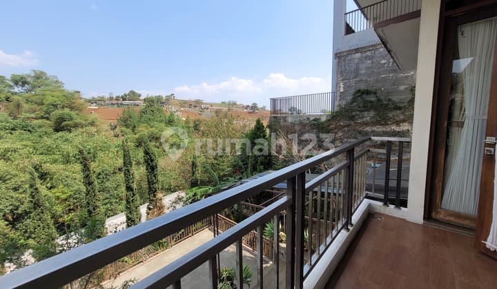 Disewakan Rumah Mewah Elite Siap Huni di Dago Pakar