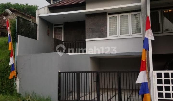 Rumah Murah Bagus Strategis Dingin Siap Isi di Cihanjuang