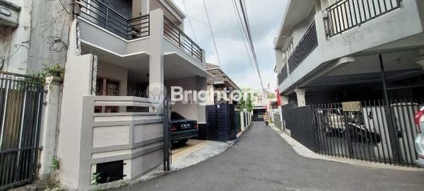 Rumah siap huni, 2lt, Jl Tebet Dalam, Tebet Barat, Tebet, Jakarta Selatan
