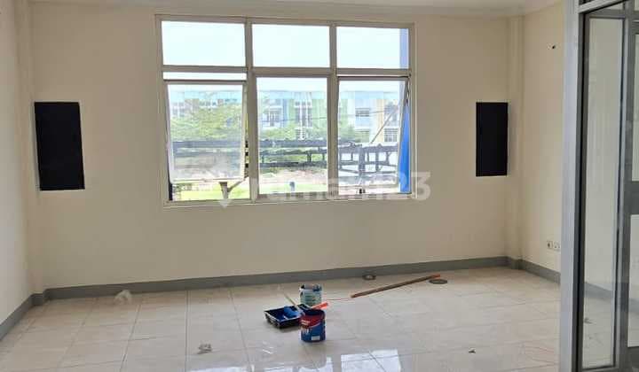 Ruko 3 Lantai di Ifolia Harapan Indah, Bekasi