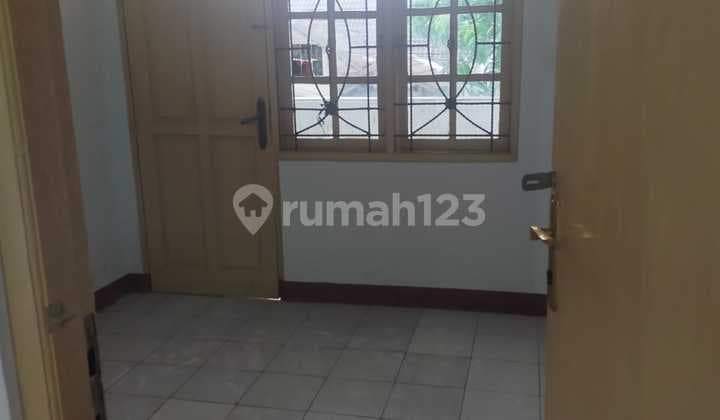 Rumah di Galaxy, Bekasi Selatan