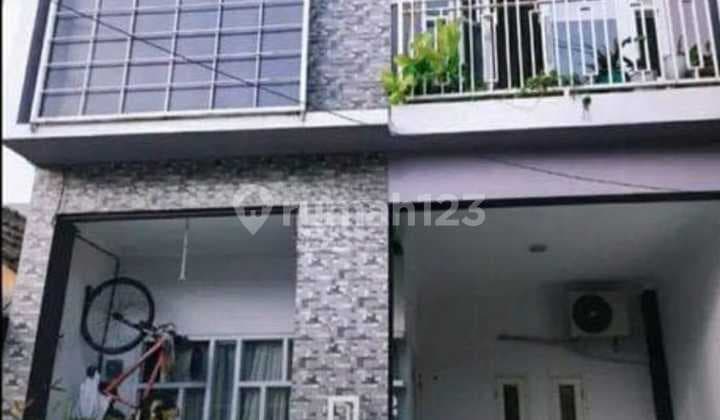 Rumah Bagus SHM Perumahan Duta Harapan, Bekasi