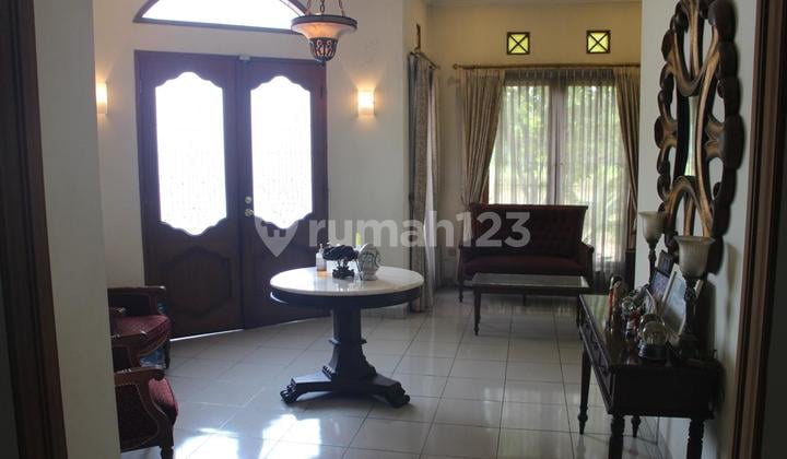 Rumah 2 Lantai SHM Dekat Akses Tol Dekat Akses LRT di Kemang Pratama Regensi, Bekasi