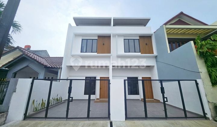 Rumah Minimalis Bagus Murah di Bulevard Hijau Harapan Indah, Bekasi