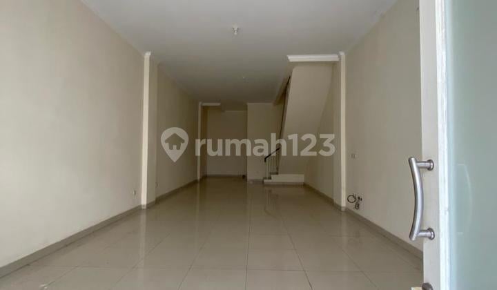 Ruko Crown di Green Lake City Lokasi Strategis Nego
