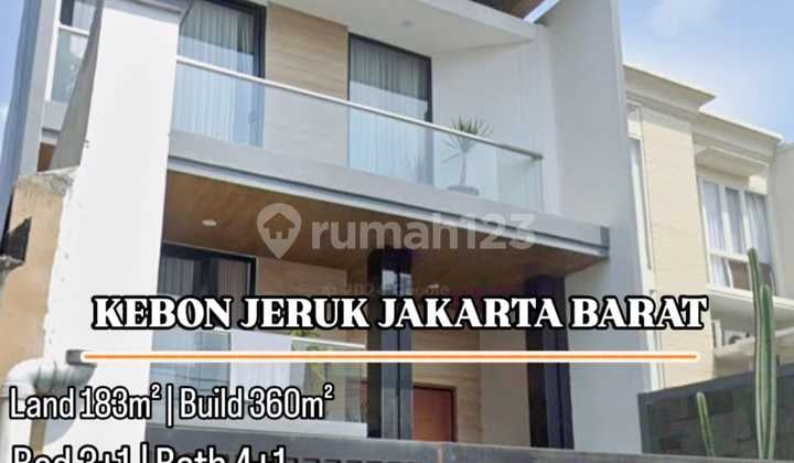 Kebon Jeruk, Jakarta Barat Rumah Eksklusif dengan Swimming pool