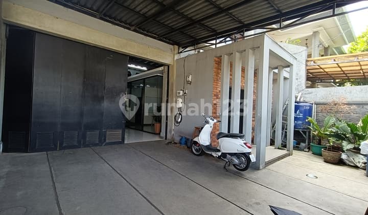 Rumah Di Kembar, Bagus, Cocok Utk Kantor/Gudang, Row Jln Lebar