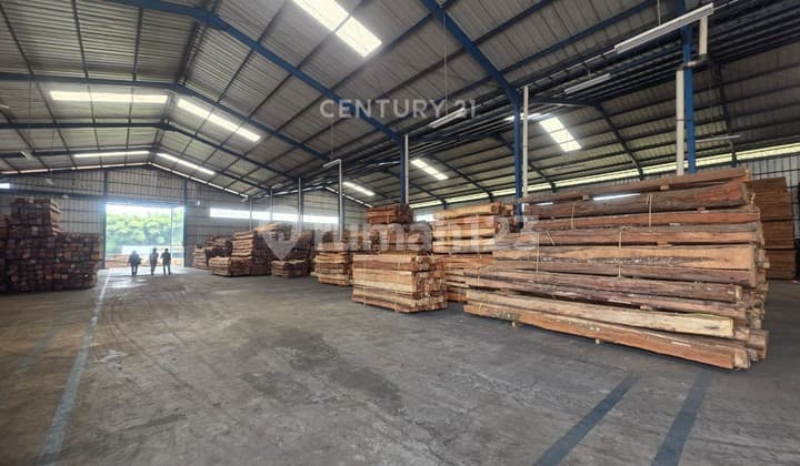 Well-Maintained Warehouse in Cikopo Purwakarta Near Toll Access