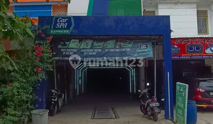 Ruko 2 ½ Lantai Bagus Di Harapan Indah