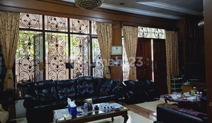 Rumah Tua Luas Murah Daerah Gudang Peluru