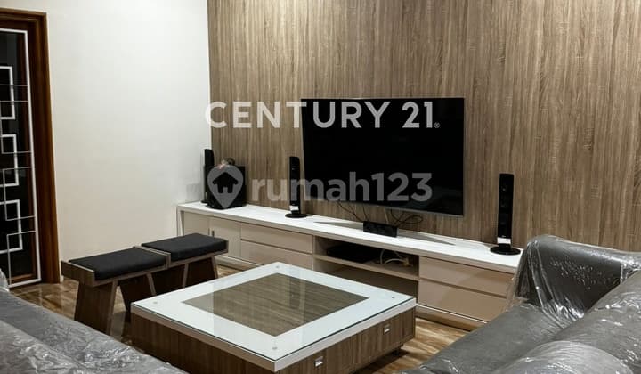 Bangunan Baru Furnish Villa Puncak Cipanas, Cianjur, Jawa Barat