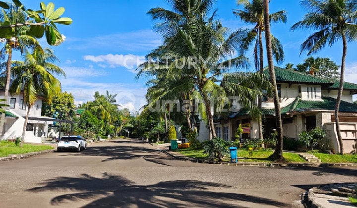 Dijual Rumah Lama Luas Bintaro Sektor 9, Tangerang Selatan