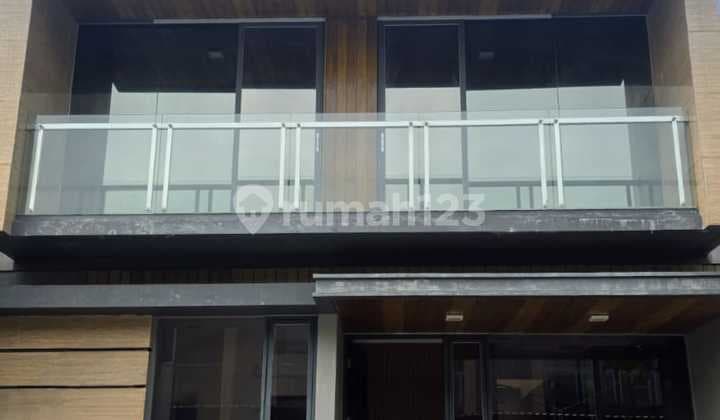 Jual Rumah 2 Lantai Di Golden Stone Serpong Full Furnished 2.9 M