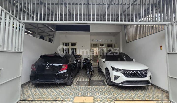 Best Deal!Shm Lokasi Strategis Dijual Bu Rumah 2 Lantai Taman Permata Indah Ii Kondisi Rumah Habis Renovasi dan Siap Huni, Pejagalan, Penjaringan - Jakarta Utara