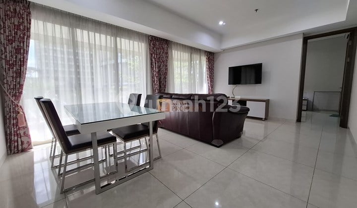 Exclusive! Full Facilities with Club House for Rent, 3Br+ Town House & Taman Anggrek Residences Apartment