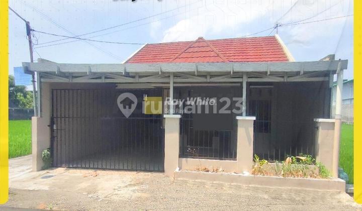 Rumah Nyaman di Lingkungan Tenang Banyuanyar, Banjarsari, Solo