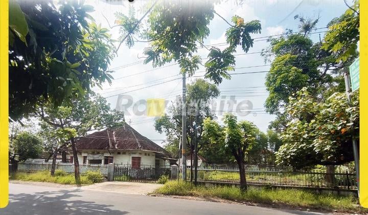 Tanah Hook Premium Super Luas (2704m²) di Jantung Kota, Jl. Hasanudin, Mangkubumen