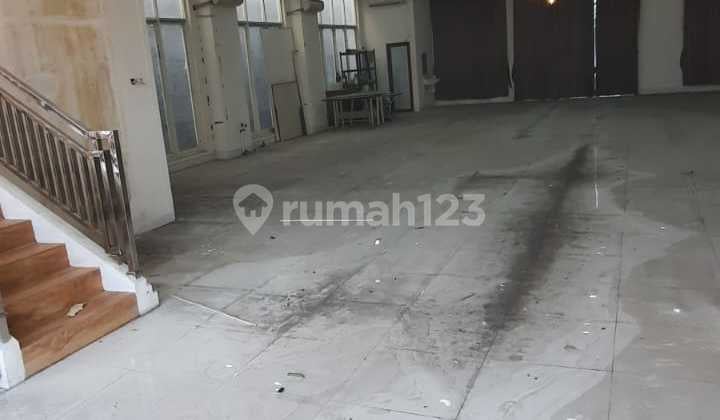 Ruko 2 Lantai Nol Jalan Ngagel Disewakan Siap Huni