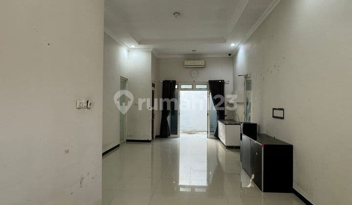 Rumah Manyar Tirtoyoso Dijual Siap Huni