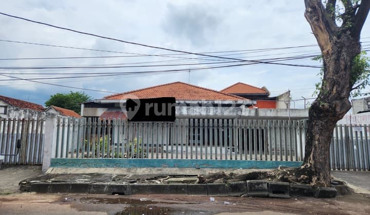 Rumah Pusat Kota Ratulangi Hitung Tanah Dijual