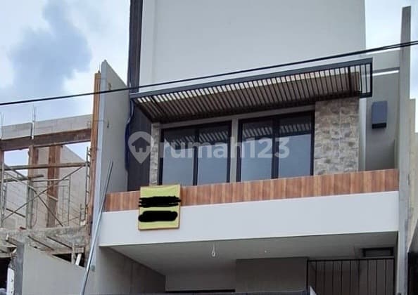 Rumah Minimalis Baru Gress Pantai Mentari, Dijual Siap Huni