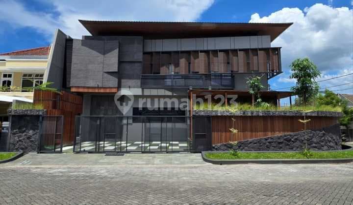 Rumah Manyar Kertoadi New Minimalis, Dijual Siap Huni