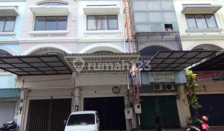 Dijual Ruko 3 Lantai Cocok untuk Kantor/Gudang