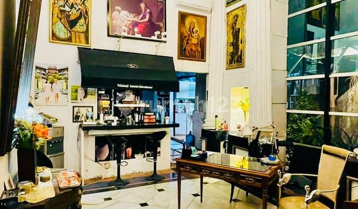 Rumah Kastil Villa Kalijudan, Dijual Siap Huni Full Furnished