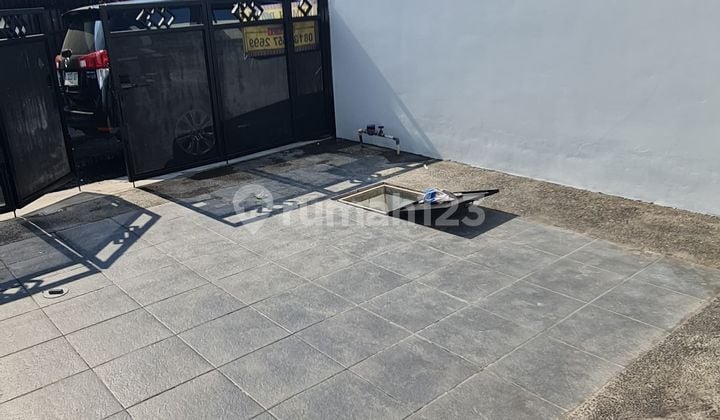 Dijual Rumah Baru - Gunung Anyar