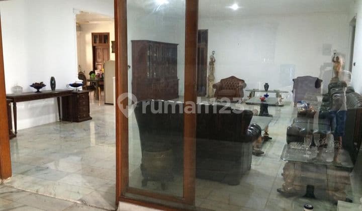 Dijual Cepat Rumah Depan Jalan Premium SHM Jaksel