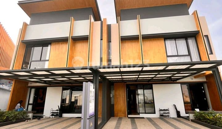 New Home in the 1,100-Hectare Independent City, Excellent Location Adjacent to the Airport.