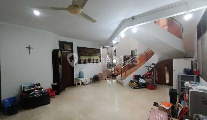 Di Jual Cepat Rumah Bagus Shm Intercon