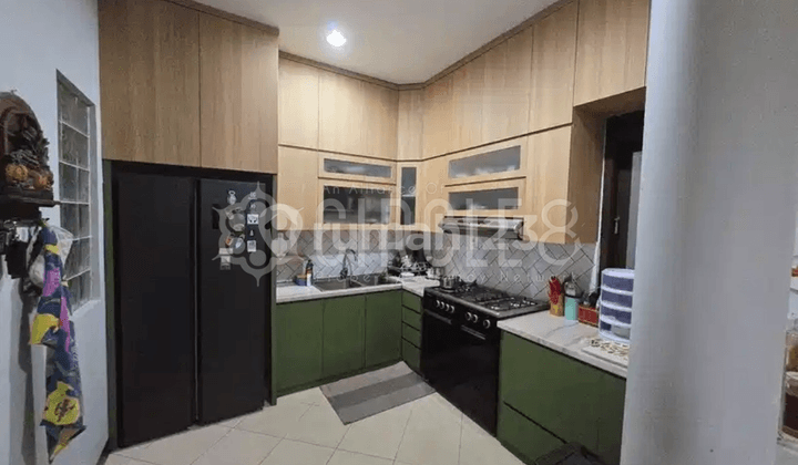 Dijual Rumah Cantik Nan Mewah di Setiabudi Regency Bandung