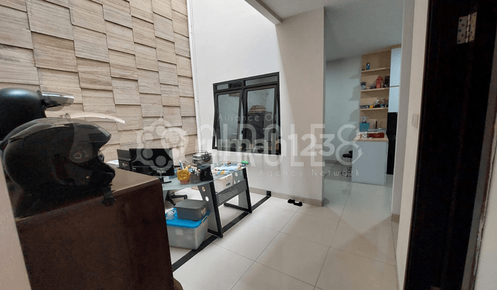 Rumah Nyaman 2 Lantai di Cipedes Bandung