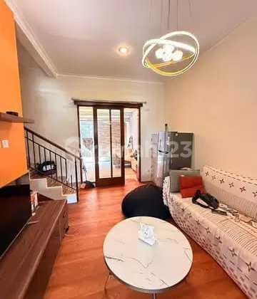 Beautiful Attractive House in Sariwangi, Negotiable Price