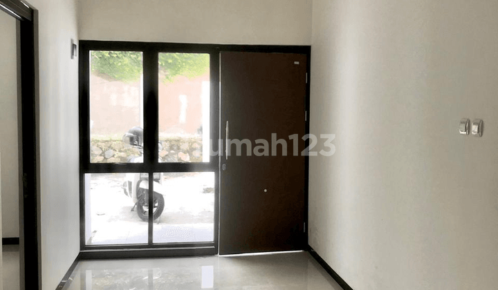 Nice Unfurnished House in Geger Kalong, Bandung
