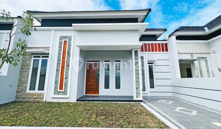 Rumah Modern 300 Jutaan 2Kt 1 Km Dekat Stasiun Klaten