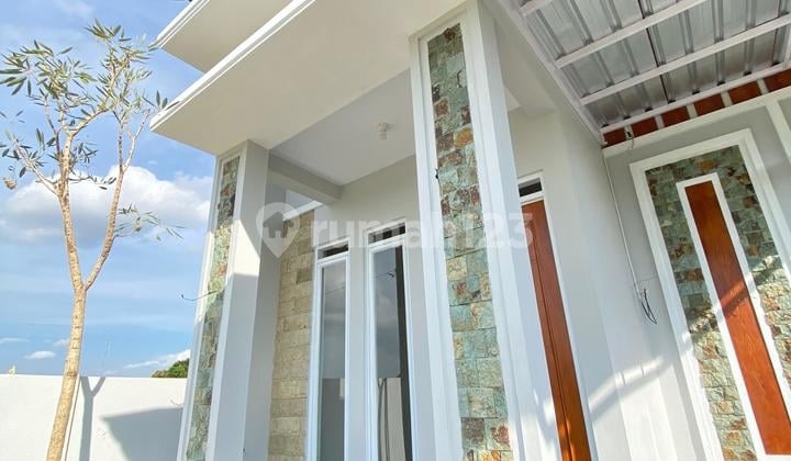 Minimalist Modern Housing Under 300 Million near Klaten Town Square
