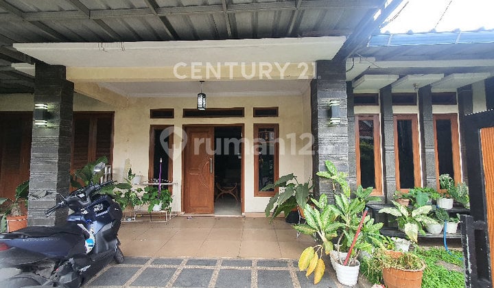 Rumah Full Furnished, bisa Utk Usaha, di Mainroad Cisaranten