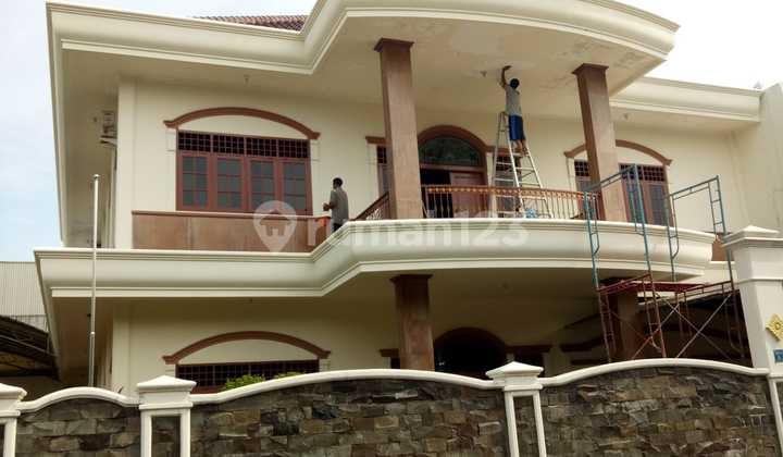 di Jual Rumah Bagus Semi Furnished Cibubur