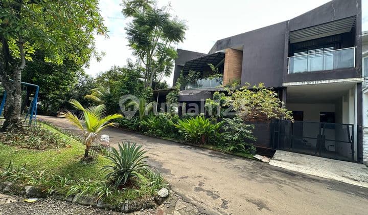 Dijual Rumah Unik Di Bintaro Design By Atelier Riri