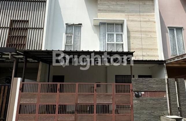 DIJUAL CEPAT RUMAH 3 LANTAI MODERNLAND - TANGERANG