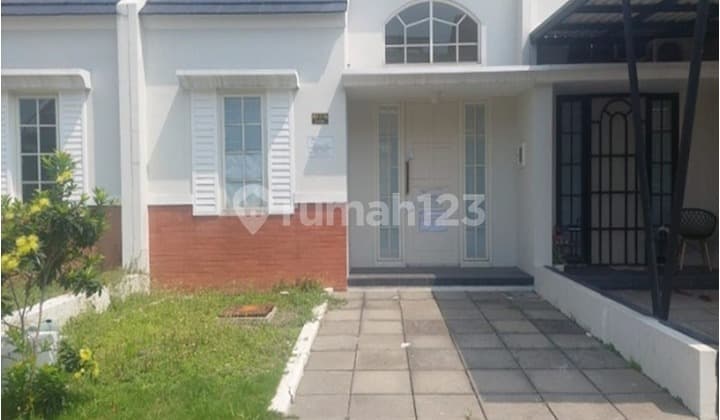 Dijual Rumah Murah dan Bagus di Sidoarjo - Taman (009)