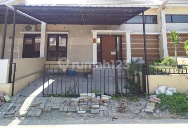 Rumah Murah Bagus Dekat dengan Sekolah di Gresik