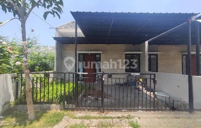 Rumah Murah Bagus Dekat dengan Akses Tol di Gresik