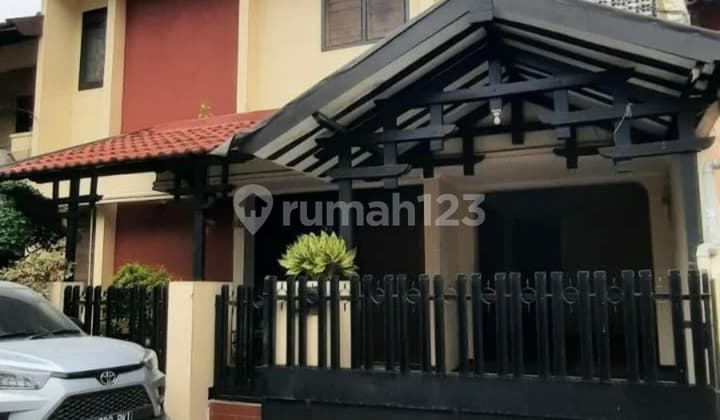 Jual.cepat.bu Rumah2. Lantai.terawat Jaktim
