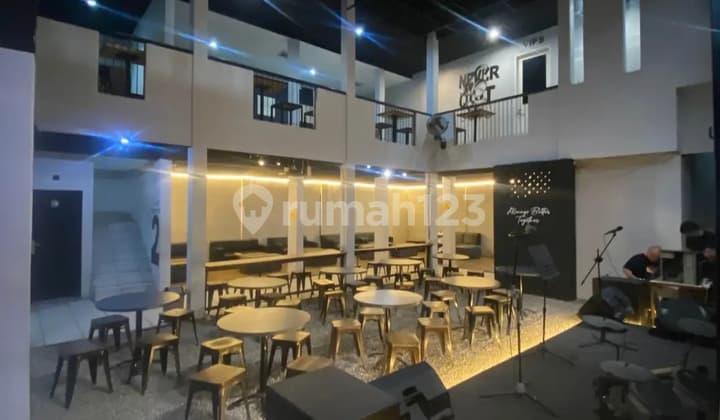 Disewakan Ruang Usaha Strategis Mainroad Tubagus Ismail Bandung - Siap Pakai