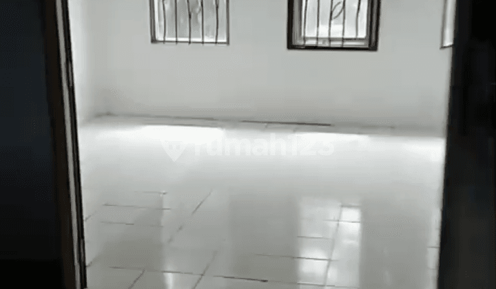 Sewa Ruko 2 Lantai – Jl. Raya Singosari, Bandunglokasi Strategis, Cocok Untuk Usaha Atau Kantor!